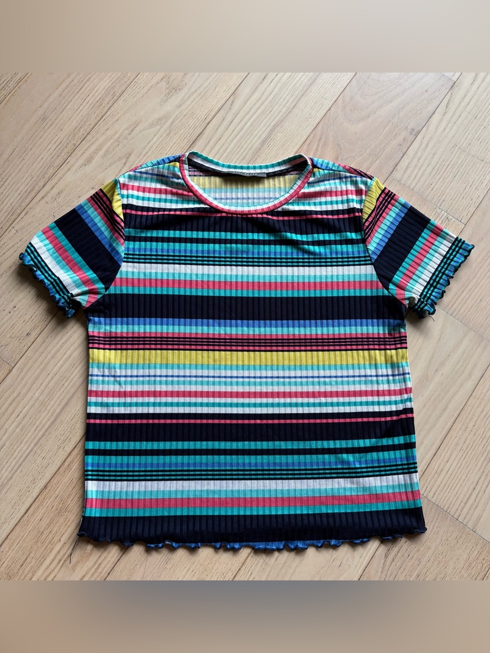 Suzy Shier Multicolor Striped Ribbed Tee